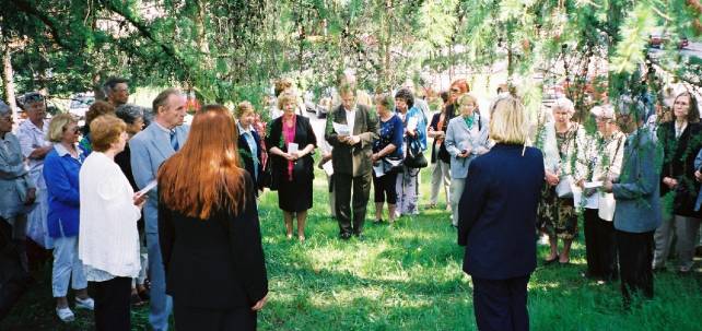 Laatan paljastaminen